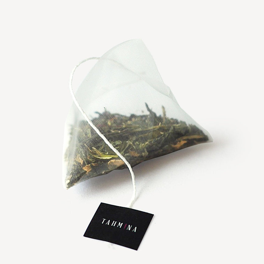 Saffron Tea & Mug Bundle