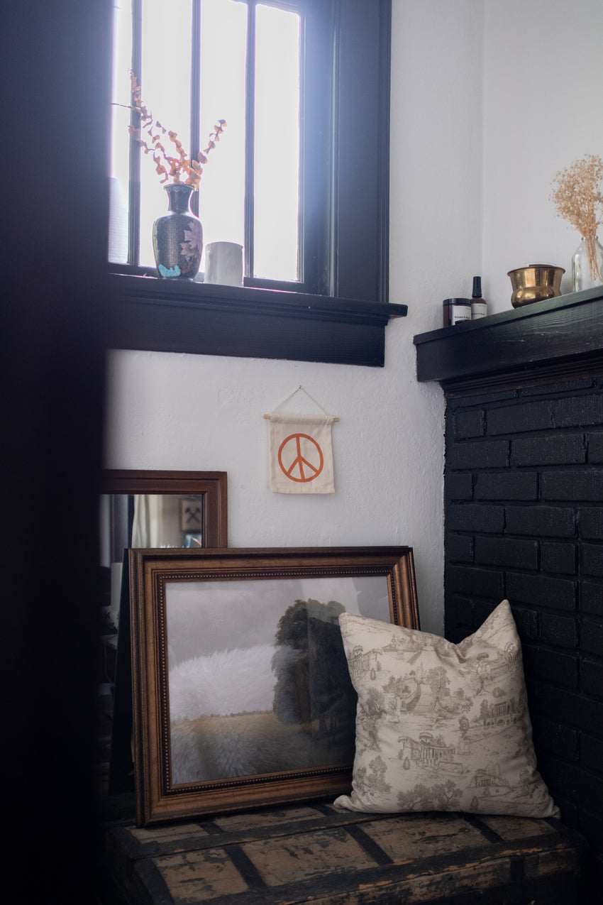 "Peace" Hang Sign