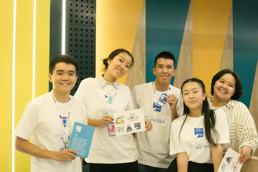 Sponsor Hope Heroes for Hope Week